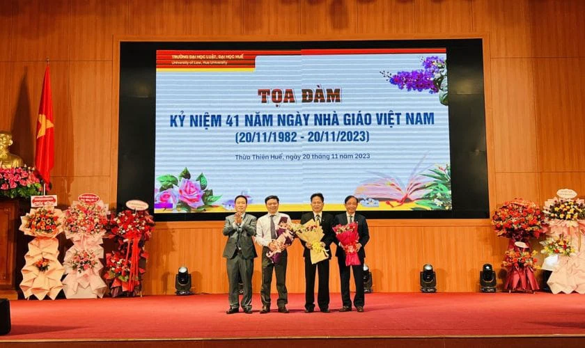 Lời dẫn chương trình tọa đàm 20/11