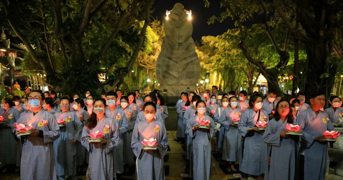 Chương trình Vu lan báo hiếu diễn ra vào ngày 14, 15 tháng 7 âm lịch hàng năm