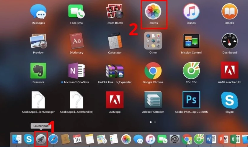 Mở ứng dụng Photos từ Launchpad trên Macbook