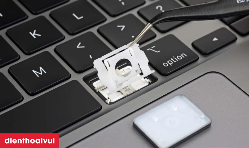 Có nên tự thay bàn phím tại nhà?