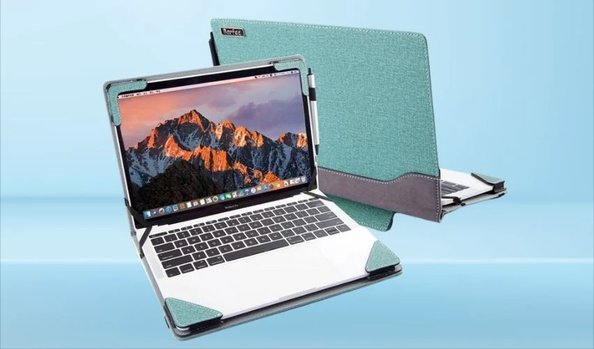 Sử dụng bao da, túi chống sốc để bảo vệ laptop khi di chuyển, sử dụng hàng ngày