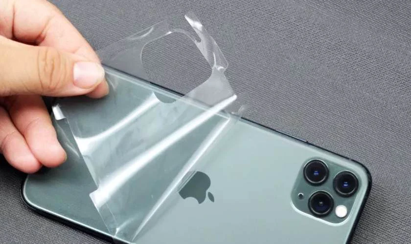 Có thể bị bong mép, ố vàng sau thời gian dài sử dụng