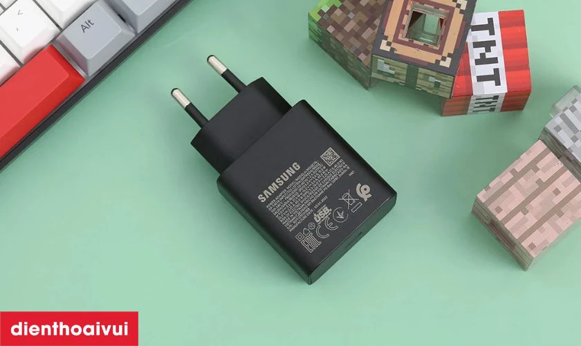Điểm nổi bật của củ sạc Samsung 45W kèm cáp C-C 1.8m EP-T4511X