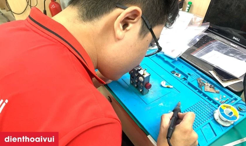 Quy tr&igrave;nh thay cụm loa tai nghe AirPods Pro