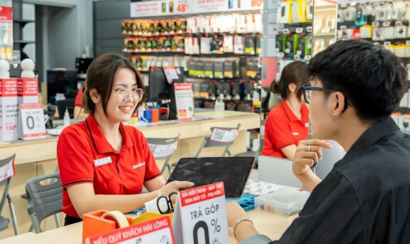 Săn deals HOT tại website và cửa hàng Điện Thoại Vui gần nhất