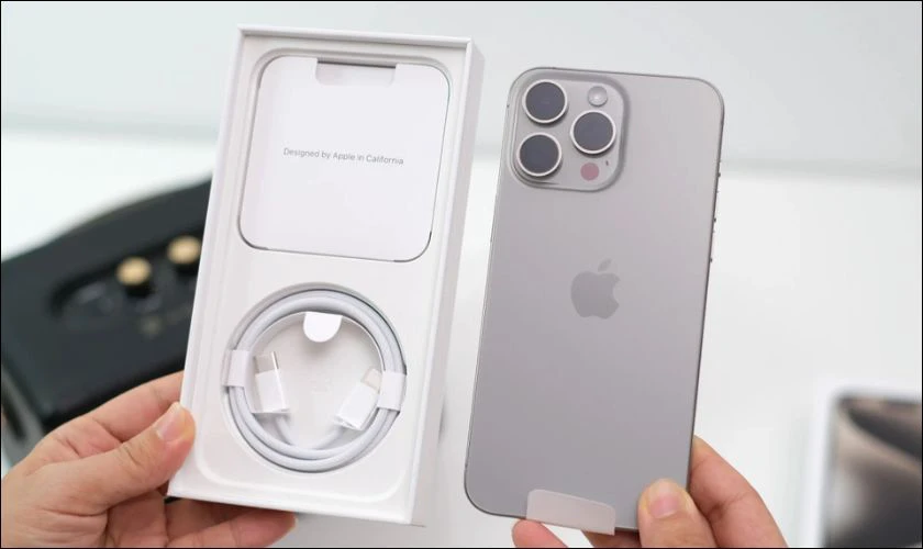 iPhone 15 Pro Max 256GB - Flagship Apple đáng mua nhất mùa Cyber Monday năm nay