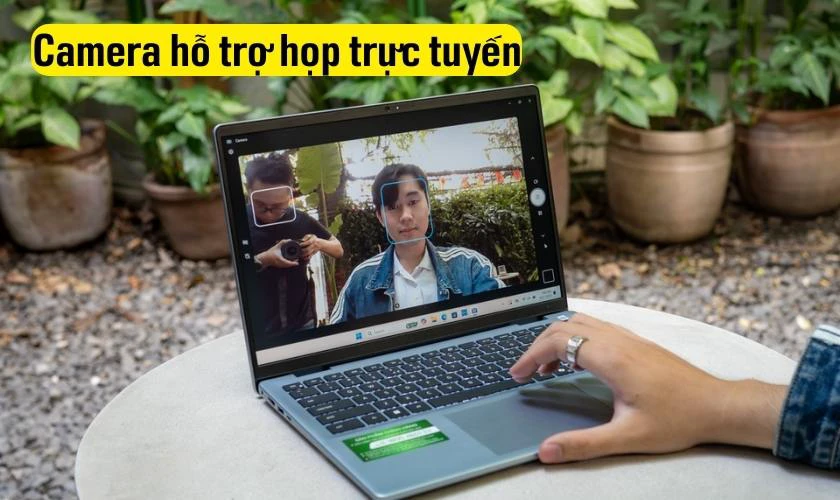 Camera hỗ trợ họp trực tuyến