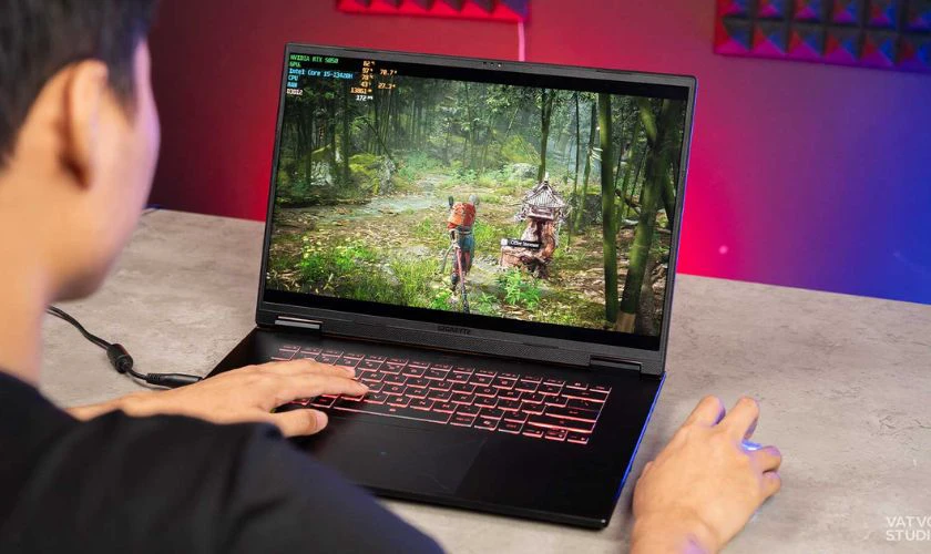 Đánh giá Gigabyte Gaming A16 về dung lượng pin