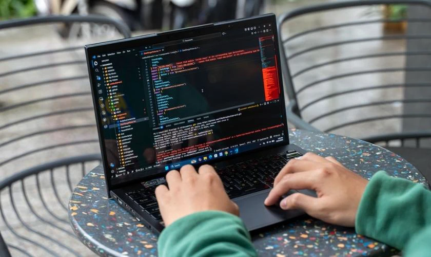 Đánh giá hiệu năng MSI Prestige 13 AI+ Ukiyoe Edition chi tiết