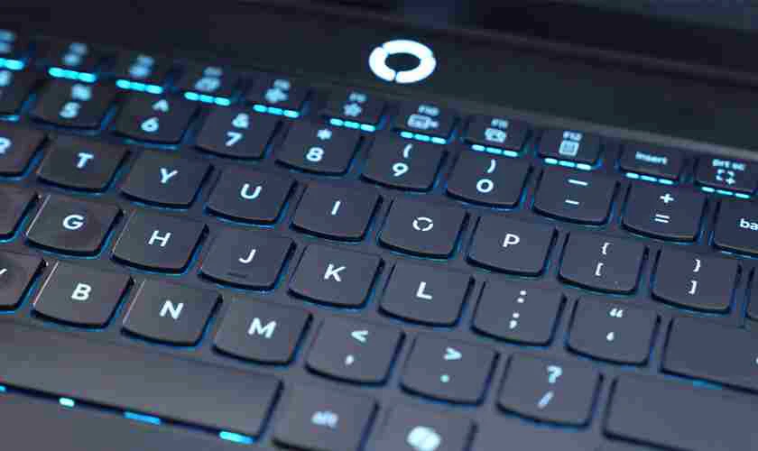 Đánh giá Lenovo Legion Pro 5 về bàn phím, loa