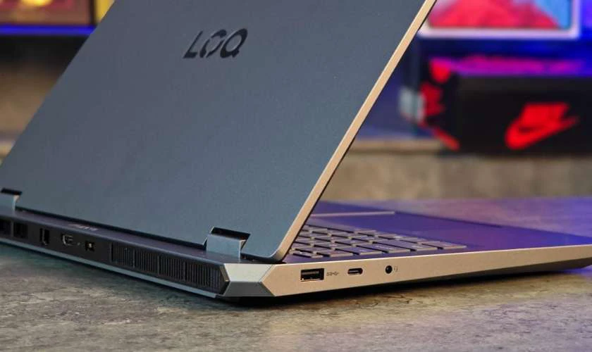 Đánh giá Lenovo LOQ 15IRX11 về hệ thống tản nhiệt