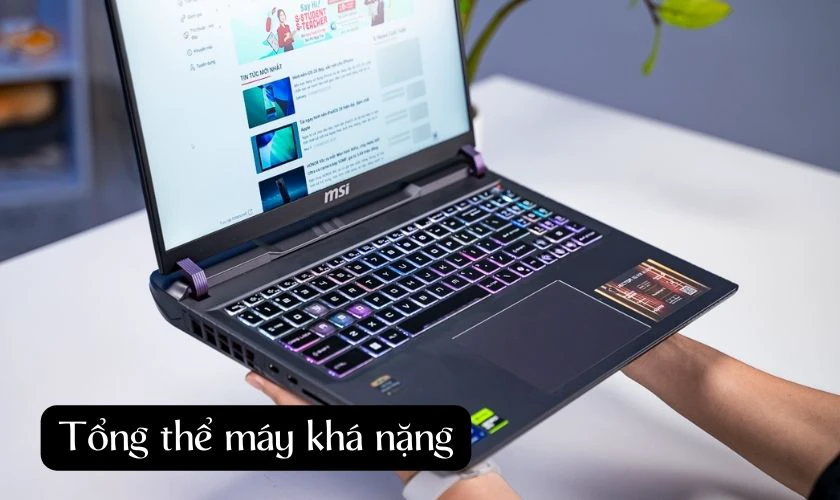 Nhược điểm của MSI Vector 16 HX AI