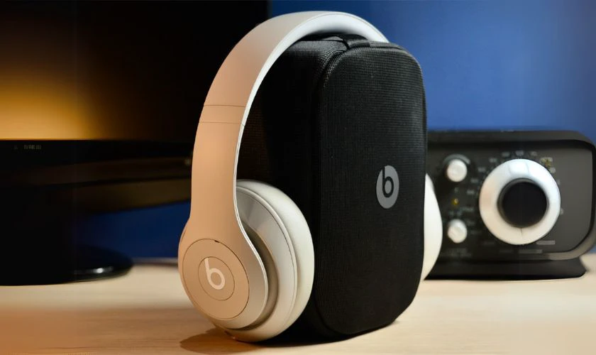 Đánh giá tai nghe Beats Pro