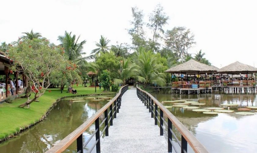 Khu Du Lịch Văn Thánh