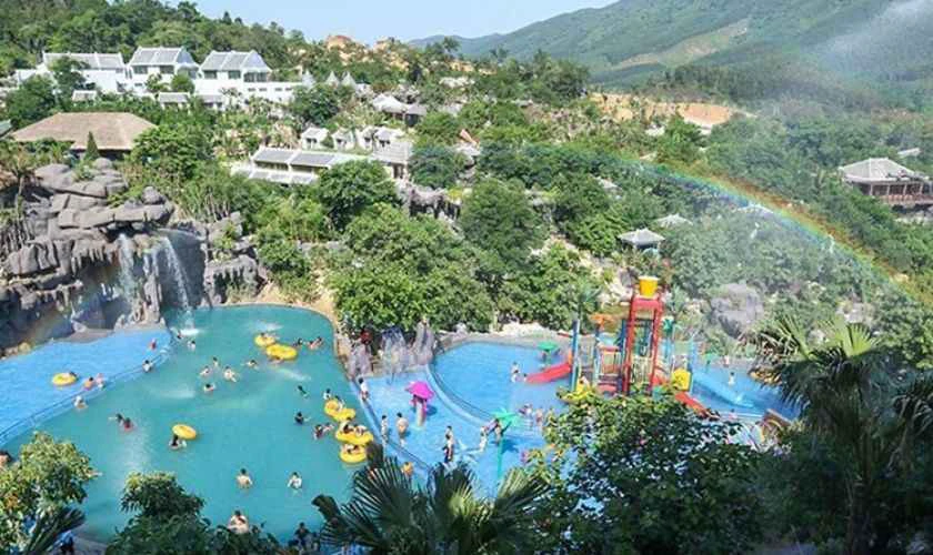 Khu du lịch Khoang Xanh Suối Tiên là điểm đến hấp dẫn cho kỳ nghỉ Tết