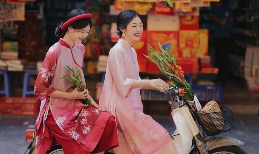 Lưu ý khi đến các địa điểm chụp áo dài tết 2025