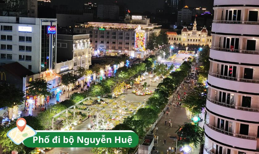Phố đi bộ Nguyễn Huệ - Địa điểm đi chơi thu hút giới trẻ dịp Tết Dương lịch