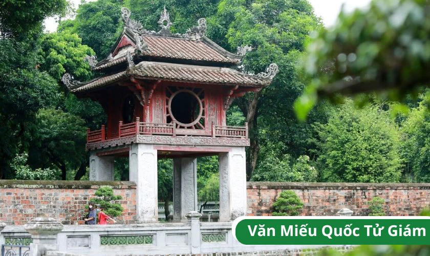 Văn Miếu Quốc Tử Giám - Địa điểm đi chơi Tết Dương lịch ở Hà Nội
