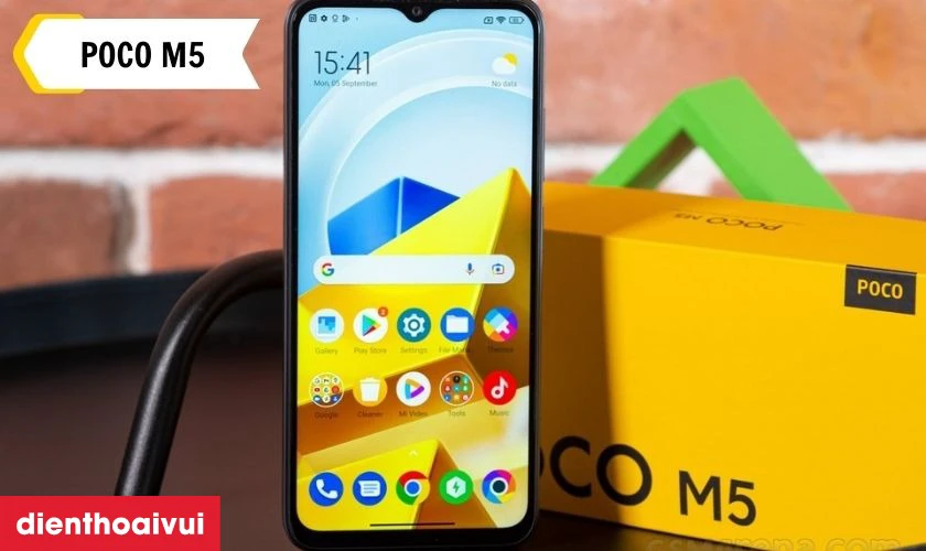 Điện thoại Xiaomi POCO M5