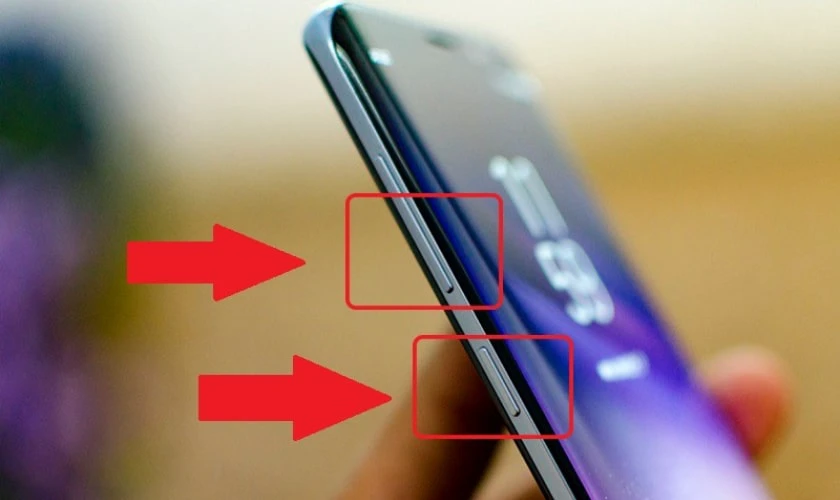 Khởi động lại điện thoại Samsung báo sạc không nhận pin