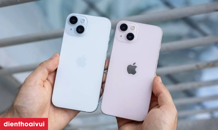 điện thoại cũ được thu mua bởi người d&ugrave;ng c&aacute; nh&acirc;n