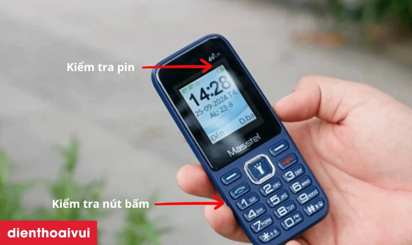 kiểm tra điện thoại masstel cũ
