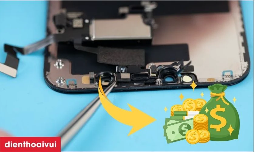 Có nên ép cổ cáp màn hình iPhone 12 chính hãng không?