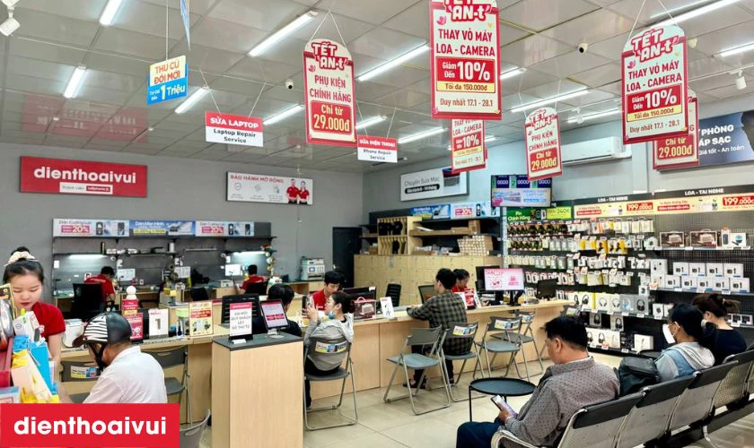 Dịch vụ ép cổ cáp màn hình iPhone 15 Plus chính hãng, lấy liền tại Điện Thoại Vui