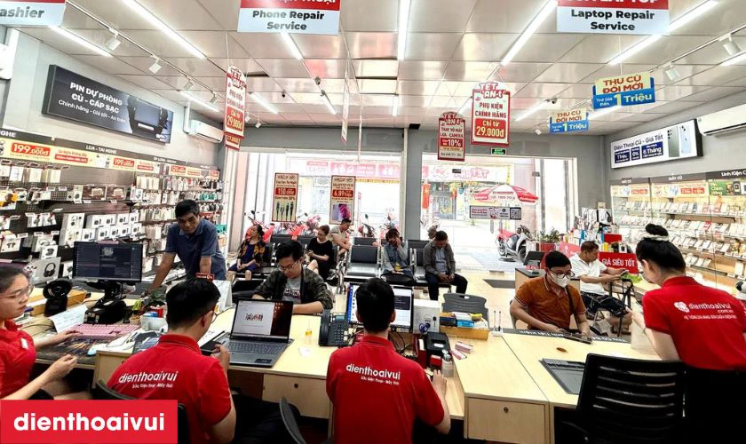 Dịch vụ ép cổ cáp màn hình iPhone 15 Pro chính hãng, lấy liền tại Điện Thoại Vui