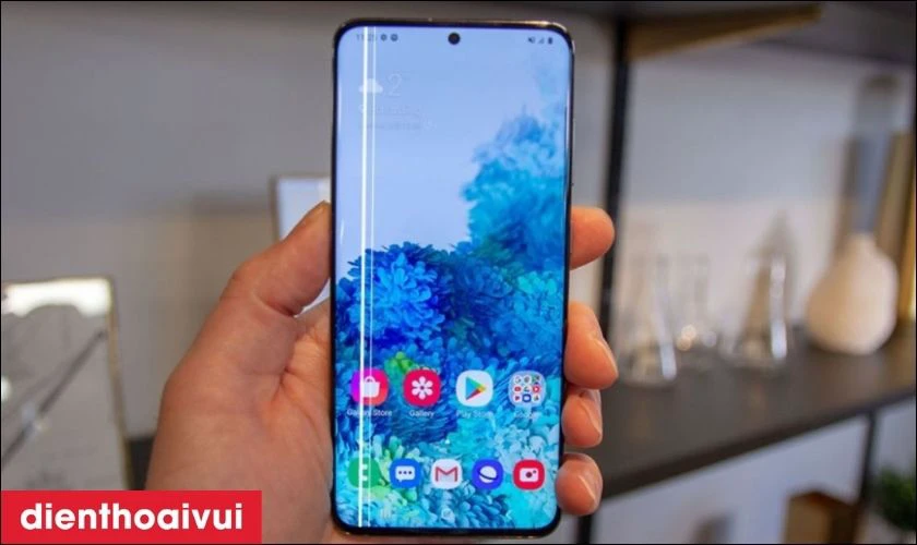 Trường hợp nào cần ép cổ cáp màn hình điện thoại Samsung?