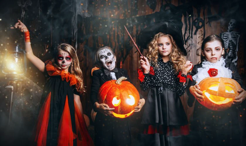 Nguồn gốc của trò chơi Trick Or Treating Halloween là gì?