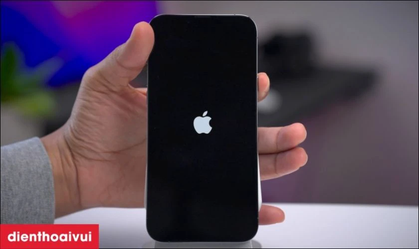 Khi nào cần thay pin iPhone 14 Pro Max?