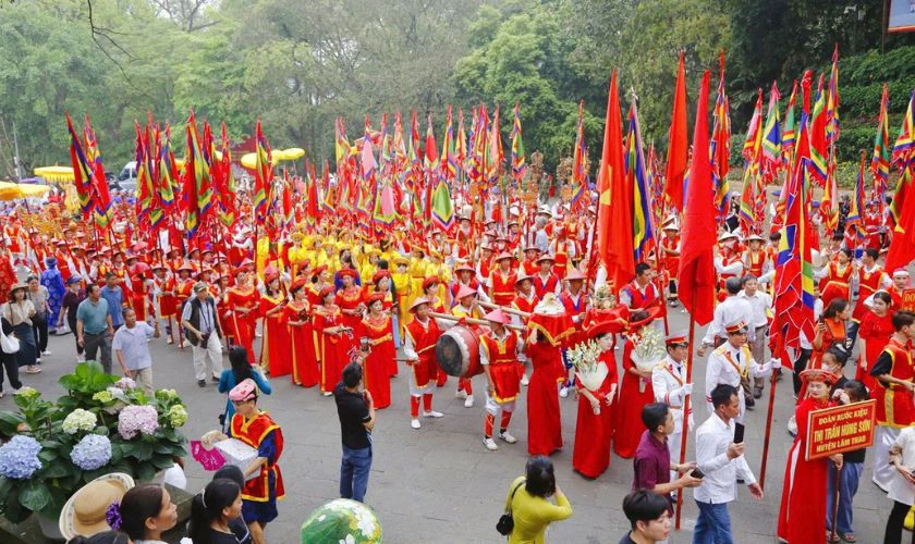 Giữ lịch sự, ăn mặc trang nghiêm