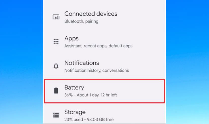Cách hiển thị phần trăm pin trên Vivo - Bước 2 chọn mục Pin