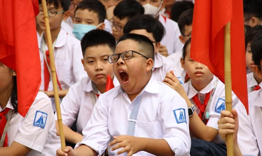 Hình ảnh tựu trường hài hước vui