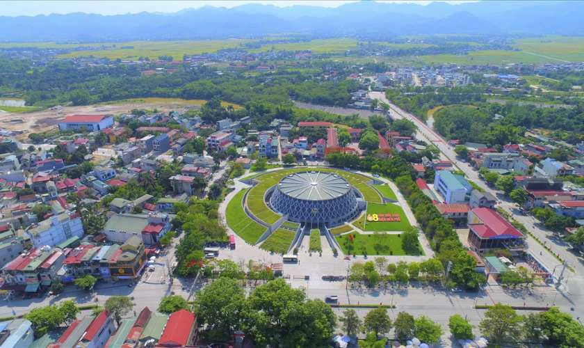 Điện Biên Phủ hôm nay với phố xá khang trang và hiện đại