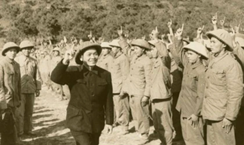 Chân dung vị Tổng tư lệnh trong giờ phút lịch sử năm 1954