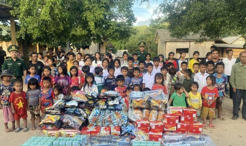 H&igrave;nh ảnh Quốc tế Thiếu nhi 2025 x&uacute;c động 4k