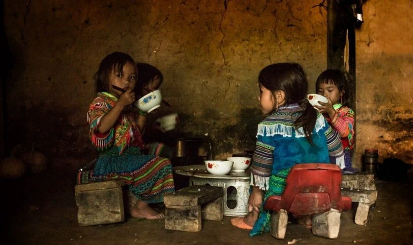 H&igrave;nh ảnh Quốc tế Thiếu nhi 2025 x&uacute;c động nhất