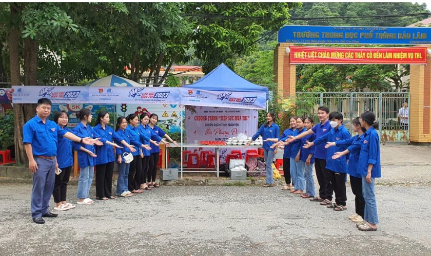 Tiếp sức mùa thi trên cả nước