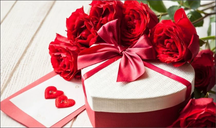 Hình ảnh Valentine với hoa hồng đỏ