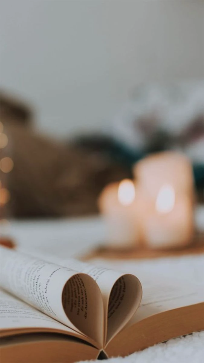 Hình nền 20/11 chủ đề tri thức