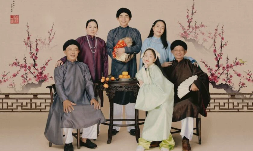 Hình nền Tết 2026 gia đình phong cách truyền thống Việt đẹp mắt