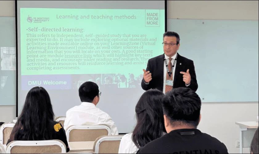 Yếu tố ngành học