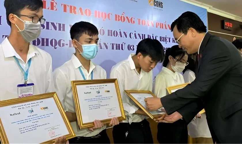 Miễn giảm cho đối tượng đặc biệt