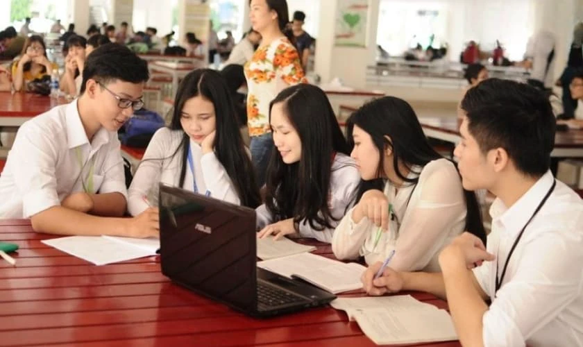 Cách tính học phí học phí Đại học Sư Phạm TPHCM 2025 đơn giản