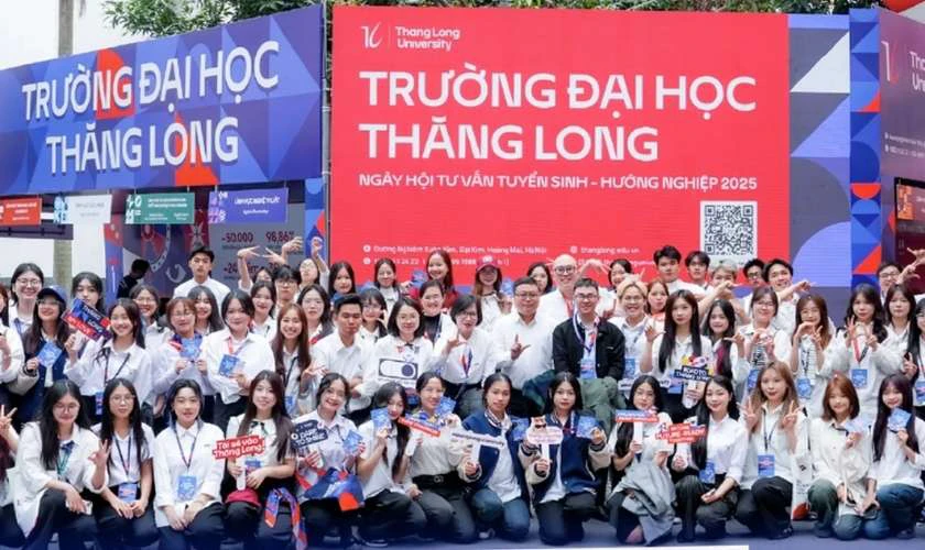 Các yếu tố ảnh hưởng đến học phí Đại học Thăng Long 2025