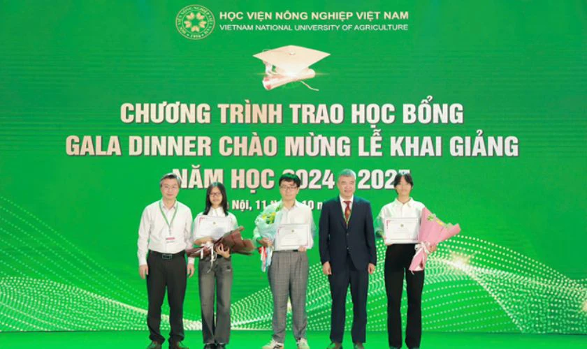Các yếu tố ảnh hưởng đến học phí Học Viện Nông Nghiệp 2025