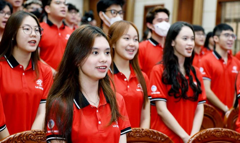 Các yếu tố ảnh hưởng đến học phí NEU 2025