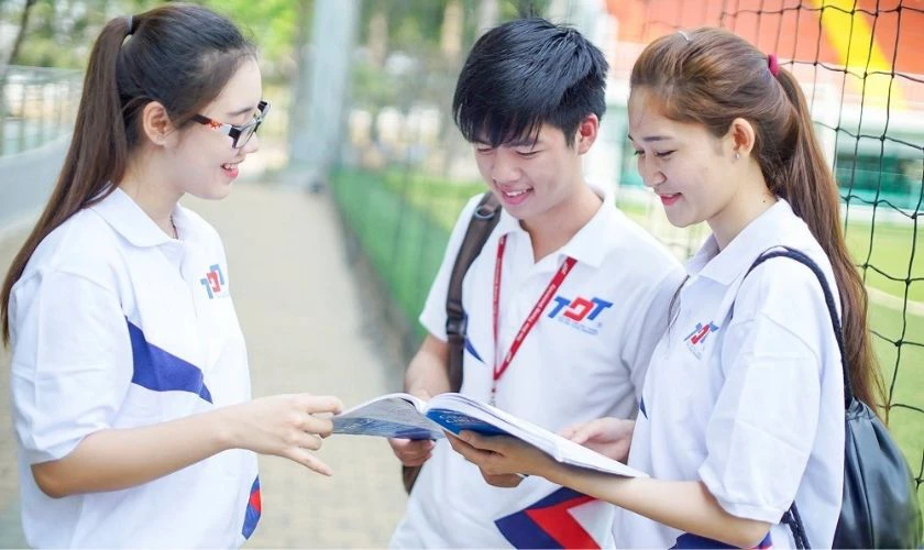 Các yếu tố ảnh hưởng đến học phí Tôn Đức Thắng